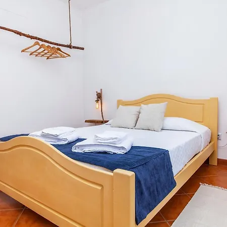 A56 - Westway Rossio Place *