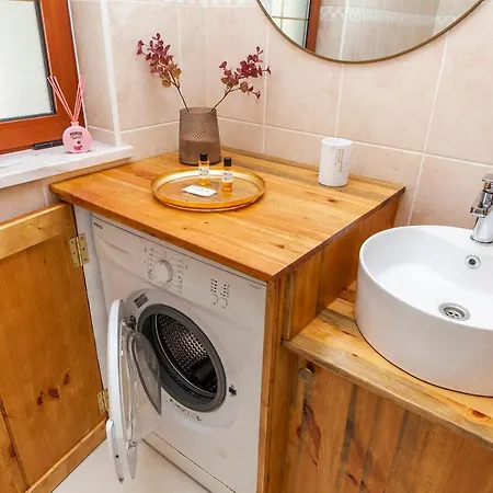 Apartamento A56 - Westway Rossio Place Luz