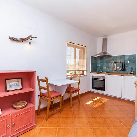 A56 - Westway Rossio Place