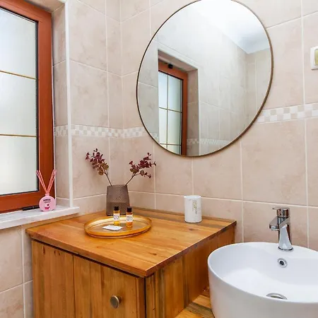 A56 - Westway Rossio Place