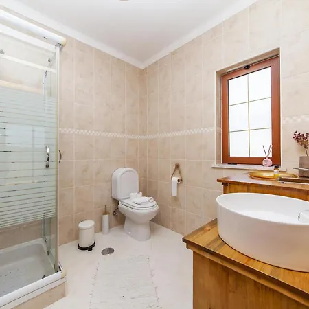 A56 - Westway Rossio Place 아파트