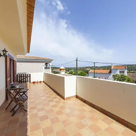 A56 - Westway Rossio Place Luz