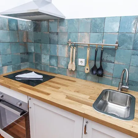 A56 - Westway Rossio Place * Luz