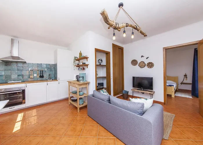 A56 - Westway Rossio Place