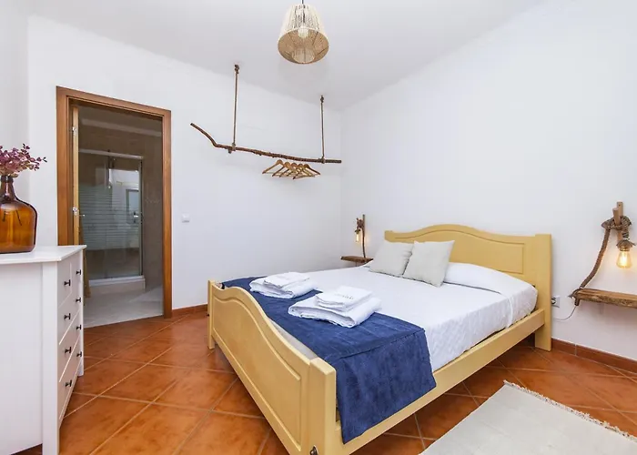 A56 - Westway Rossio Place * Luz